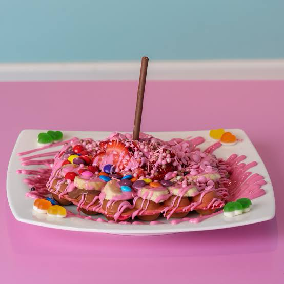 Çilek Vişne Tutkusu Bubble Waffle